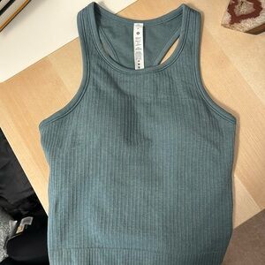 ebb to street cropped tank